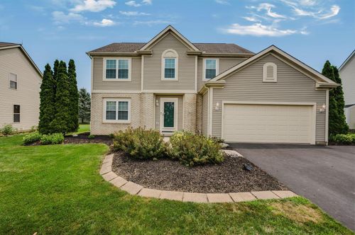 7815 Royal Park Dr, Lewis Center, OH, 43035-6065 | Card Image