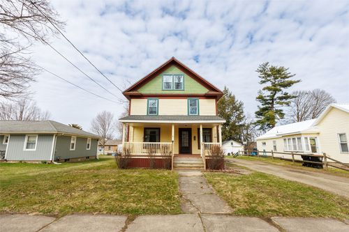 533 South St, Corry, PA, 16407-2047 | Card Image