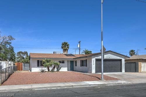4412 Cinderella Ln, Las Vegas, NV, 89102-5784 | Card Image