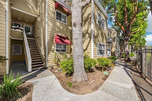 1-3690 S Bear St, Santa Ana, CA, 92704-7286 | Card Image