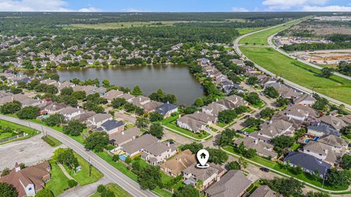 1726 Roaring Springs Ln, Seabrook, TX, 77586-4172 | Card Image