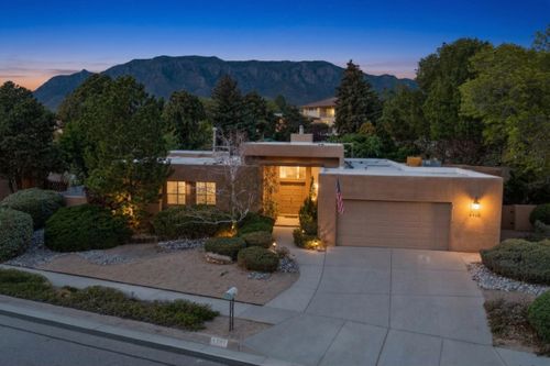 4900 Calle Del Cielo Ne, Albuquerque, NM, 87111-2912 | Card Image