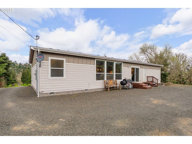 100 Crater Rd, House other with 3 bedrooms, 2 bathrooms and null parking in Camas Valley OR | Image 26