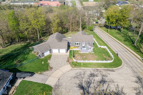 1 Irvine Ct, Galena, IL, 61036-1303 | Card Image