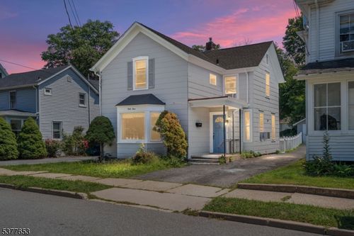 43 Madison St, Newton, NJ, 07860-2021 | Card Image