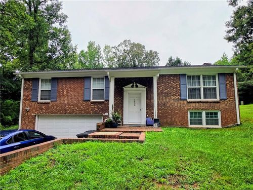 3890 Whitehaven Rd, Winston Salem, NC, 27106-2554 | Card Image