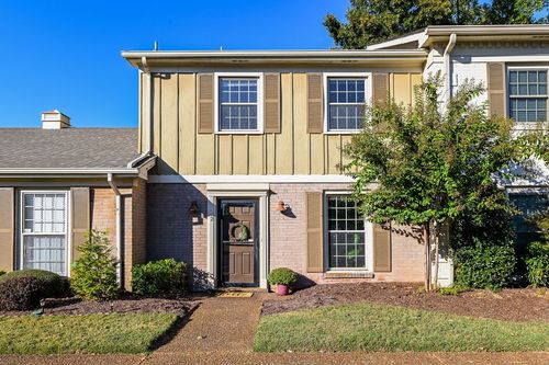 j2-1011 Murfreesboro Rd, Franklin, TN, 37064-3015 | Card Image