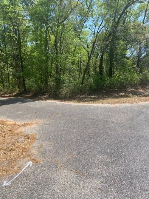 3851 River Rd, Theodore, AL, 36582-8313 | Card Image