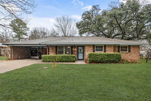 513 N 38th St, Corsicana, TX, 75110-2401 | Card Image