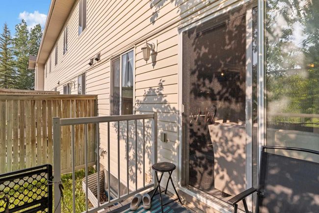 64 Citadel Meadow Gdns Nw, Townhouse with 3 bedrooms, 3 bathrooms and 2 parking in Calgary AB | Image 29