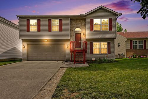 7872 Fairfax Loop Dr, Blacklick, OH, 43004-9112 | Card Image