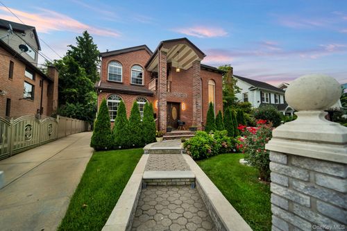 19014 Haywood Rd, Hollis, NY, 11423-1159 | Card Image