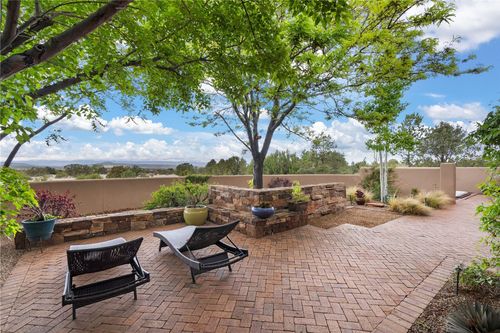 11 Entrada Descanso, Santa Fe, NM, 87506-7744 | Card Image