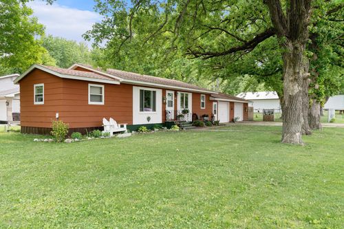 208 1st Ave Ne, Geneva, MN, 56035-5502 | Card Image