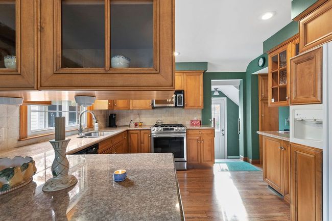 1344 Torrey Rd, House other with 3 bedrooms, 3 bathrooms and null parking in Grosse Pointe Woods MI | Image 12