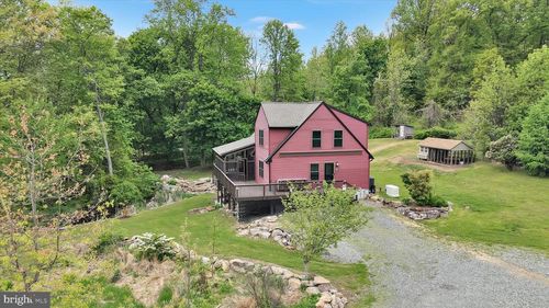 126 Crow Hill Rd, BARTO, PA, 19504-8860 | Card Image