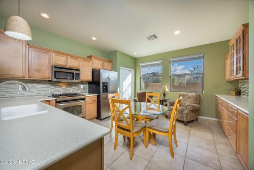 5995 S Moon Desert Drive, Tucson, AZ, 85747 | Card Image