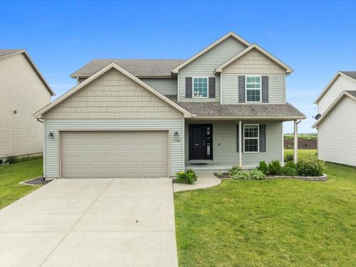 1705 Flagstone Dr, Normal, IL, 61761-9582 | Card Image