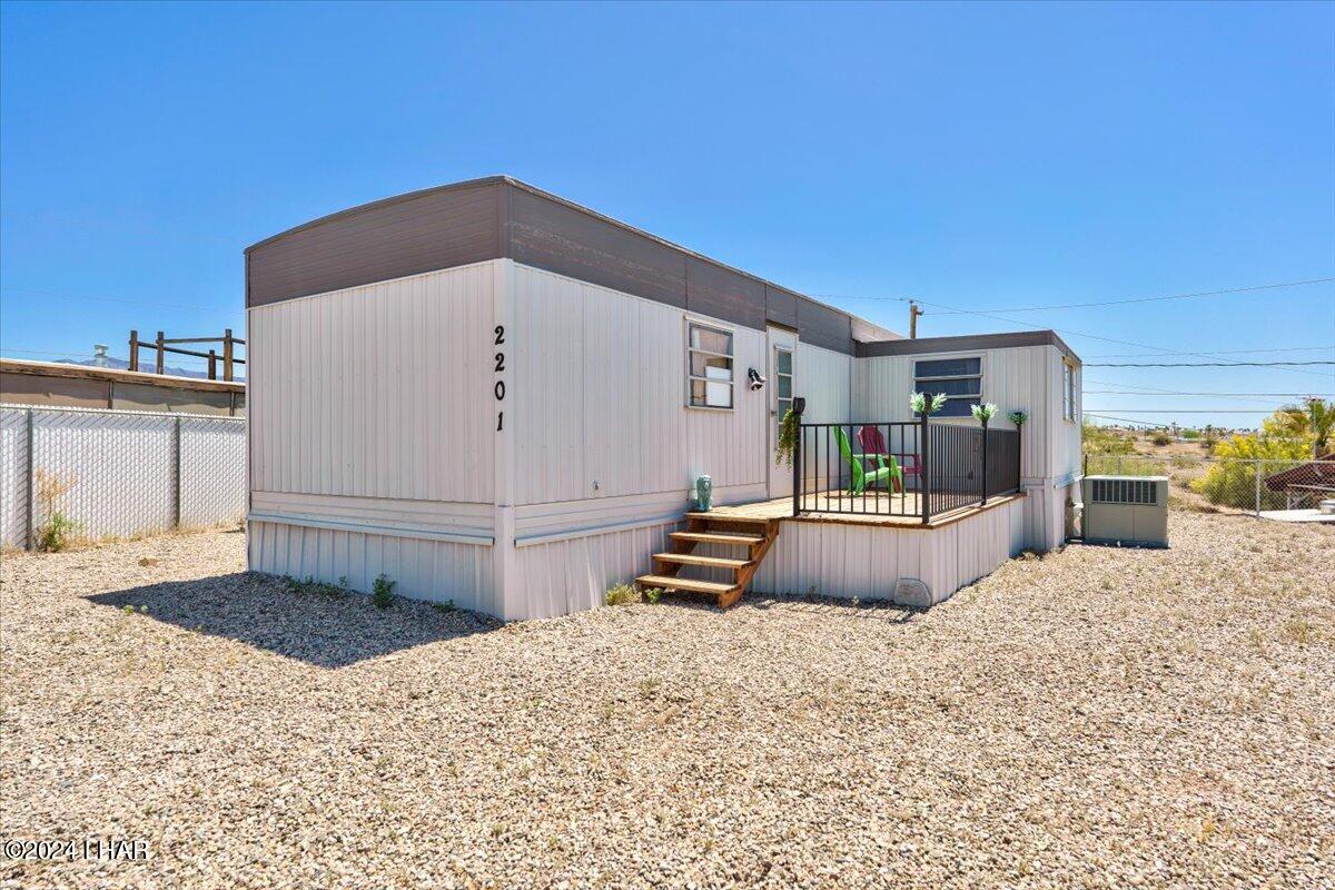 Quartzite Ln, Lake Havasu City, AZ 86404
