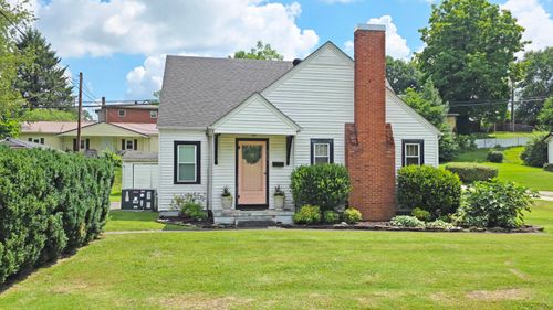 224 S Mill St, London, KY, 40741-1830 | Card Image