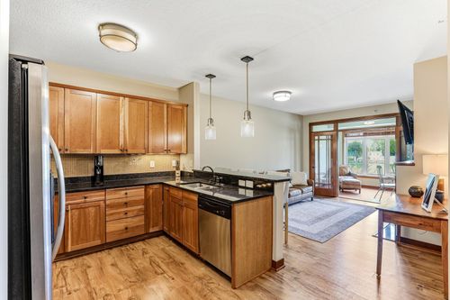 323-3251 Louisiana Ave S, Saint Louis Park, MN, 55426-4287 | Card Image