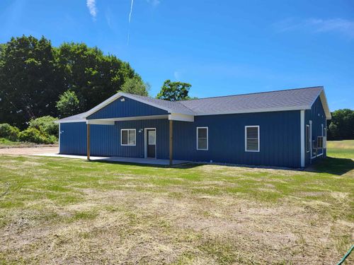 556 Eldridge Rd, Benzonia, MI, 49616-9759 | Card Image