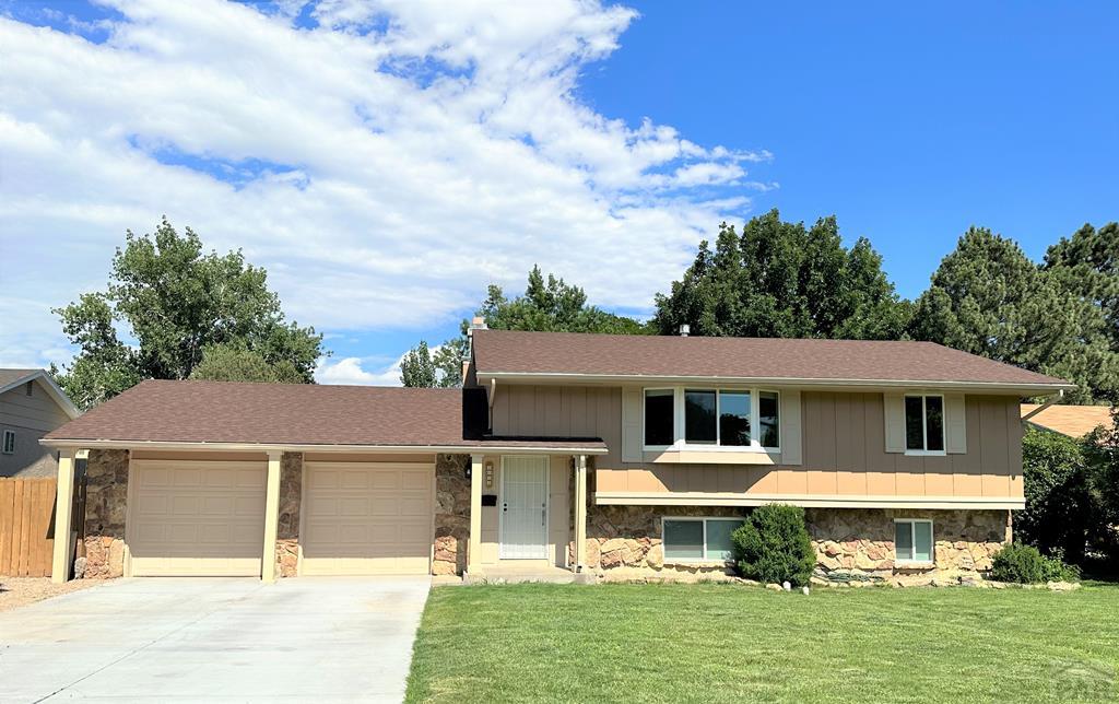 Ridge Dr, Pueblo, CO 81008