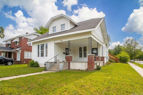 1923 S Izard St, Little Rock, AR, 72206-1125 | Card Image