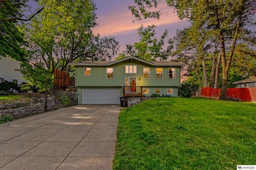 10021 Emmet St, Omaha, NE, 68134-4513 | Card Image