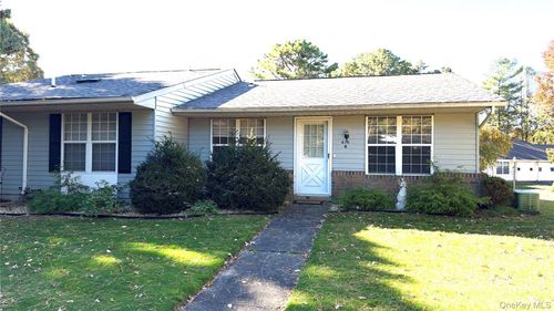 470B Darwen Drive, Brookhaven, NY, 11961 | Card Image
