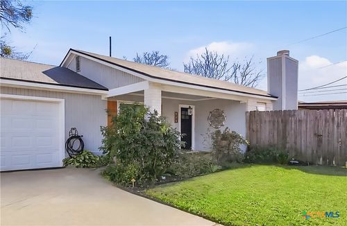 111 Avant Garde Drive, Victoria, TX, 77901 | Card Image