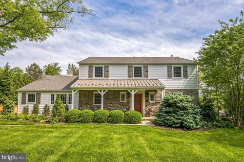 317 Powderhorn Rd, Fort Washington, PA, 19034-1812 | Card Image