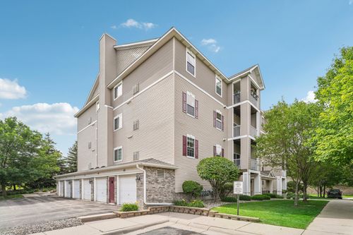 201-12761 Collegeview Dr, Eden Prairie, MN, 55347-3188 | Card Image