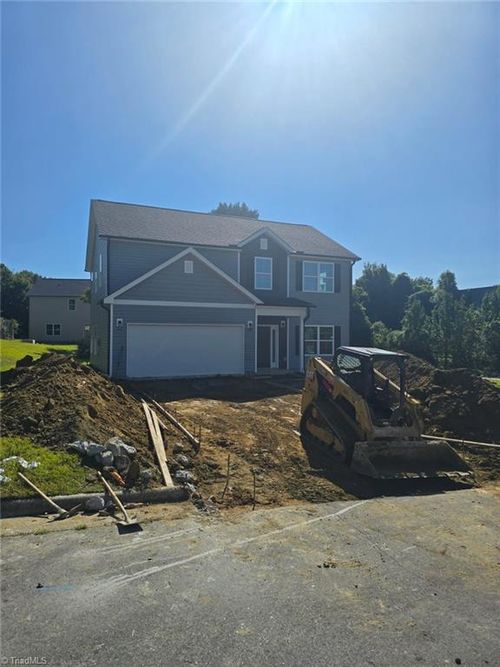 2906 York House Dr, Greensboro, NC, 27407-6453 | Card Image