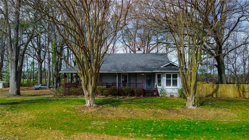 111 N Marshall Rd, Shawboro, NC, 27973-9737 | Card Image