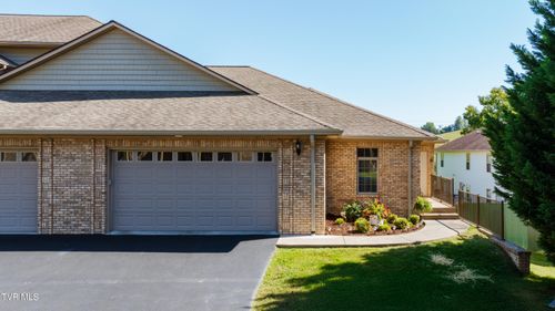 22-575 Boring Chapel Rd, Johnson City, TN, 37615-3891 | Card Image
