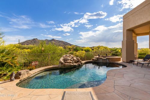 6945 E Stevens Rd, Cave Creek, AZ, 85331-8676 | Card Image