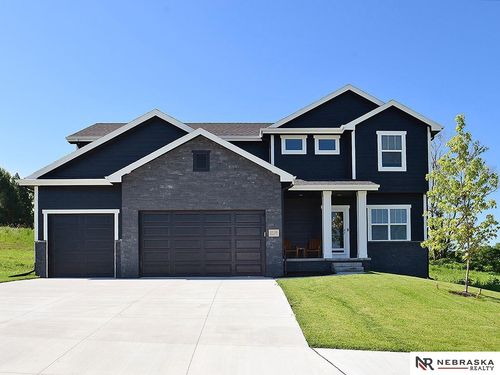 17159 Abigail St, Bennington, NE, 68007-5081 | Card Image