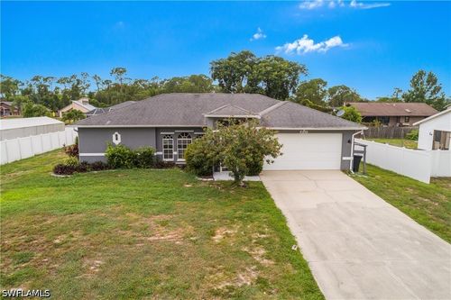 18322 Hepatica Rd, FORT MYERS, FL, 33967-5257 | Card Image