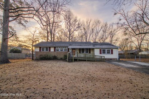 2915 Northwoods Drive, Jacksonville, NC, 28540 | Card Image