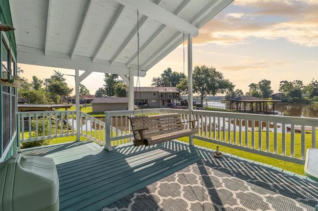 It's all about the Sunsets on this property. | Image 4