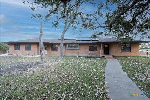 105 Blackfoot Dr, Temple, TX, 76504-3750 | Card Image