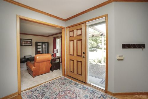 11659 Symmes Valley Dr, Symmes Twp, OH, 45140-9383 | Card Image