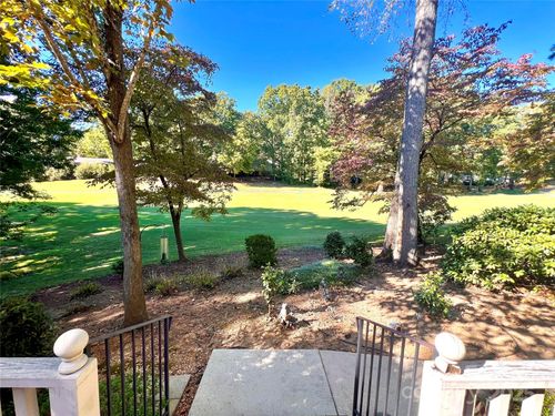 8 Bald Eagle Rd, Lake Wylie, SC, 29710-8917 | Card Image