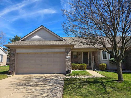 41088 Greenspire Dr, Clinton Township, MI, 48038-5859 | Card Image
