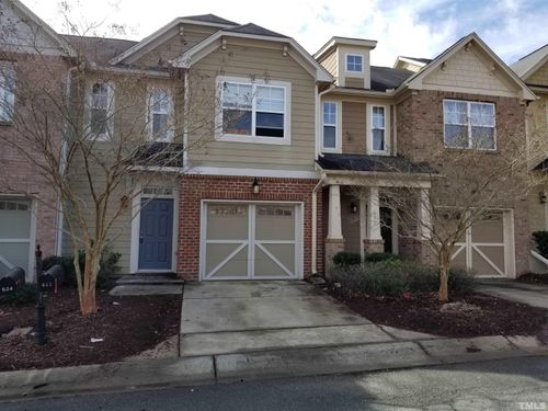 622 Baucom Grove Ct, Cary, NC, 27519-9120 | Card Image