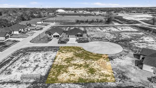 406 Lora Sue Ct, Italy, TX, 76651-4306 | Card Image