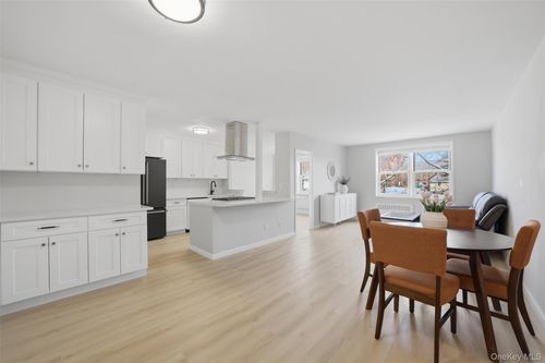 apt-5f-600 Locust St, Mount Vernon, NY, 10552-2625 | Card Image