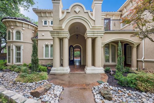 2101 Miracle Point Dr, Southlake, TX, 76092-7913 | Card Image
