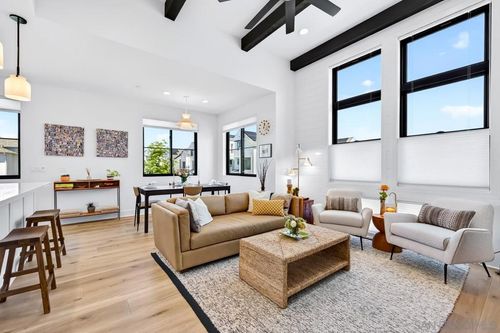 1216 Molara Ln, Encinitas, CA, 92024-5742 | Card Image